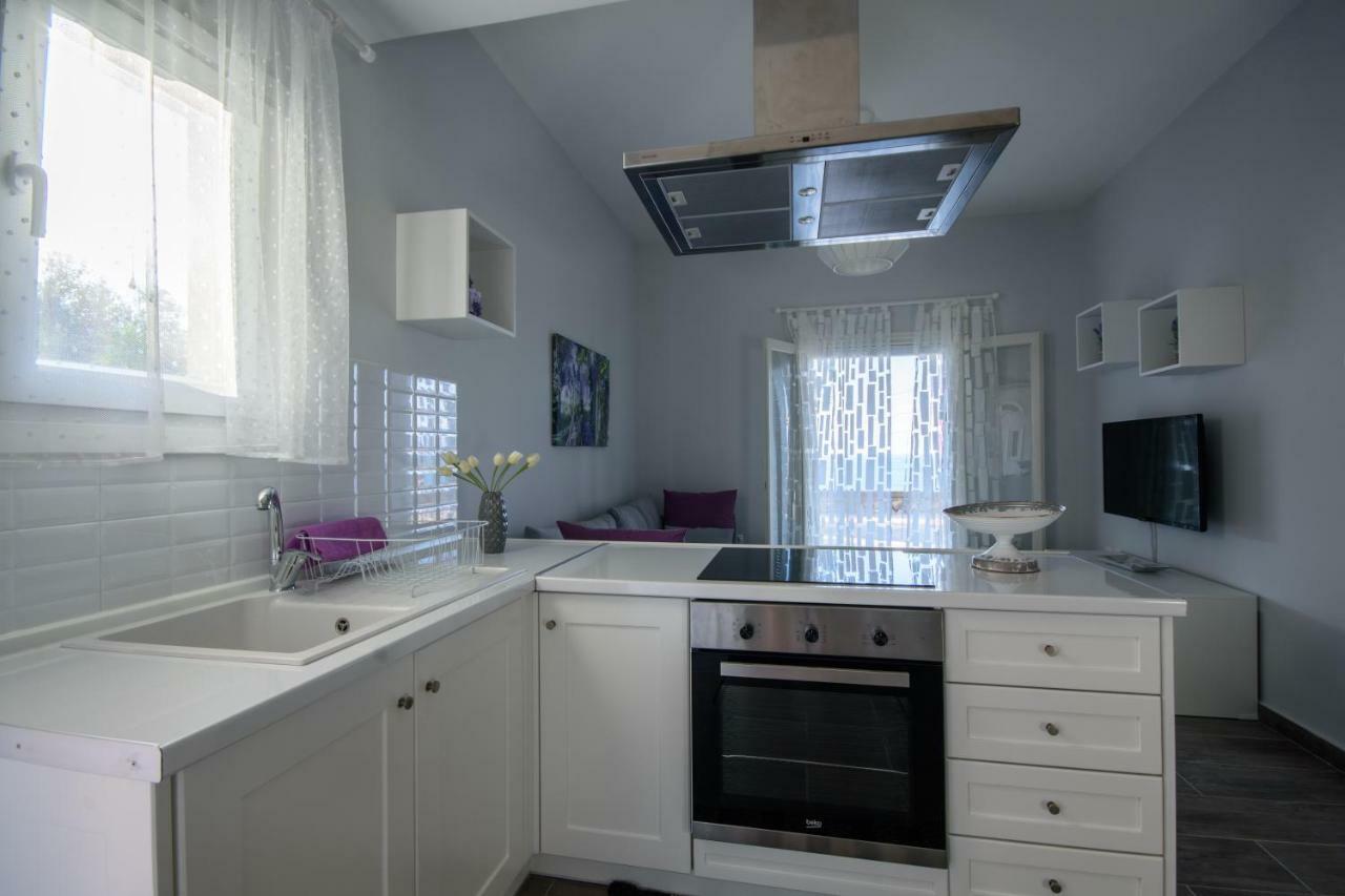 Alisachni Apartments Apraos المظهر الخارجي الصورة