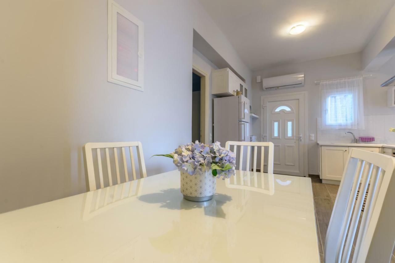 Alisachni Apartments Apraos المظهر الخارجي الصورة