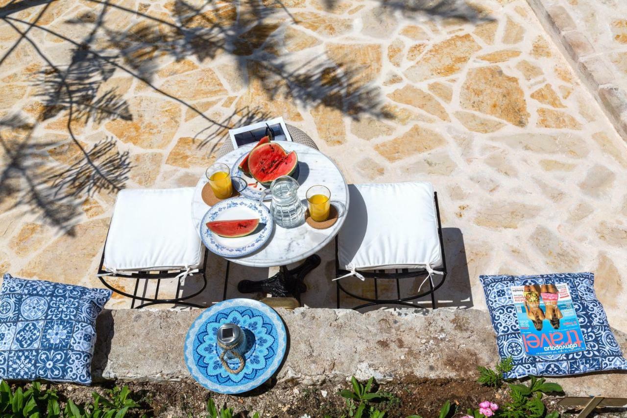 Alisachni Apartments Apraos المظهر الخارجي الصورة